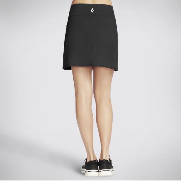 Skechers GO WALK Black Golf Skort with Pockets Size S - Picture 4 of 9